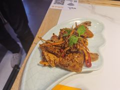 麻辣牛舌-猪啊牛呀羊啊铜盘烤肉(正大广场店)