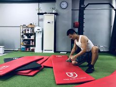 -征成健身连锁私教工作室(九公里店)