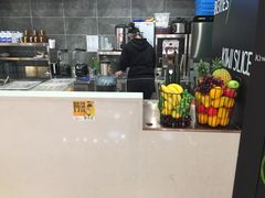 -O2鲜榨果汁(苏州龙湖狮山店)