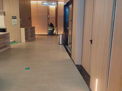 -涨巢·潮玩水疗局