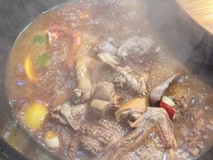 -鱼窝棚柴火铁锅炖(富山屯店)