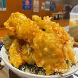 面衣裹的有点厚了，素菜比较好吃
