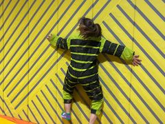 -Tenker Club弹刻极限主题公园 · 蹦床 · 团建 · 生日派对(大关店)