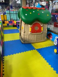 -开心哈乐亲子乐园(东森时尚百货店)