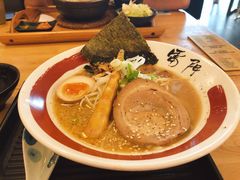 -雷门拉面·现熬骨汤(凯德来福士店)