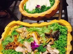 -滇釜火锅·能喝汤的火锅(车公庄店)