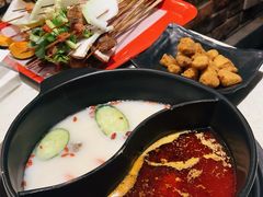 -钢管厂五区小郡肝串串香火锅(梅川路店)