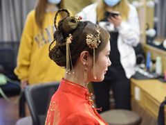 -金夫人化妆摄影职业培训学校