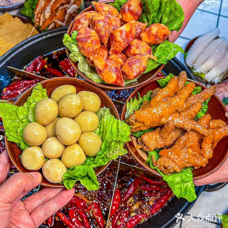 在重庆，本地人才知道 0元玩转这座城 重庆九街