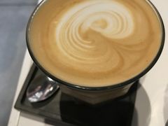 -UNI UNI(环亚凯瑟琳店)