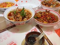 -堂瓦里·33年传统赣菜(第一街区店)