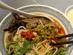 招牌大片牛肉粉-粉吖吖·邵阳米粉(体育西路店)