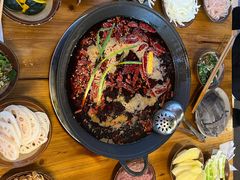 -黄潇洒老火锅(九眼桥宏济巷店)
