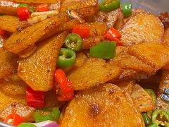 -虹泥小厨(南国花园总店)