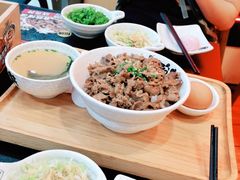 -熊吞·大碗丼烧肉饭(济宁万达广场店)
