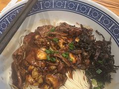 -沪西老弄堂面馆(定西路店)