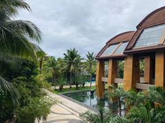 -三亚湾海居铂尔曼度假酒店