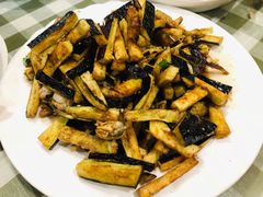 茄子拌扇贝-华圆美食