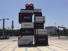 -王府井奥莱临潼小镇(临潼店)