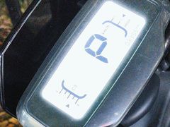 -锦秋路-停车场