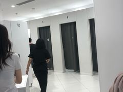 -优衣库(青岛伟东乐客城店)