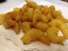 软炸虾仁-闫府私房菜·百年鲁菜(恒隆店)