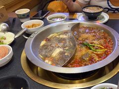 -沸炉重庆老火锅(军事博物馆店)