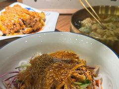 -荣记歡喜·馄饨铺(开发区振华购物中心店)