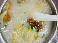 -陈老添美食店(宝华路店)