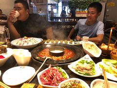-香佰里鲜货火锅(佳乐金街店)