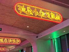 -肥肥虾庄·金牌油焖大虾(首义路店)