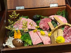 -山川小町·极番烧肉(新地假日广场店)