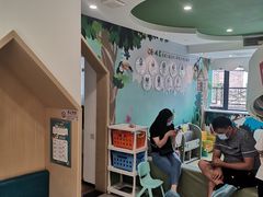 -极橙儿童齿科矫正中心(奥城店)