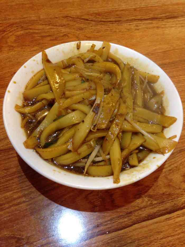 董师傅碗托-"在平遥古城,当然要试试平遥地道的小吃碗托.