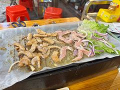 -老东北烤肉(金山店)