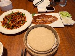 鱼香肉丝-京尊烤鸭店JINGZUN(春秀路店)