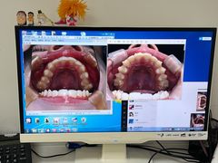 -瑞尔齿科(上海长风大悦城店)