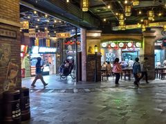 -上海世纪汇广场