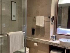 -上海龙之梦万丽酒店