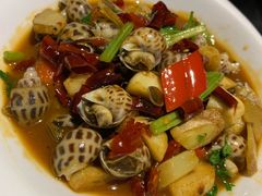-西街夜油条·麻团包乌饭