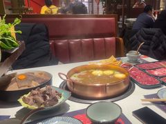-牛村来人潮汕牛肉火锅(西单店)