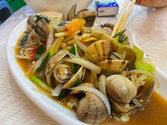 -覃记海鲜美食餐厅