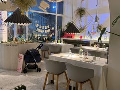 -春树下·树屋花房西餐厅(罍街AS1980店)