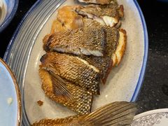 蒜香鲈鱼-鲁菜根·泰山菜(普照店)