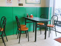 -丽丽三鲜螺蛳粉(田林路店)