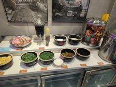 -卤校长老火锅(杨家坪直营店)