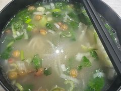 -牵人麻辣粉(粉巷店)
