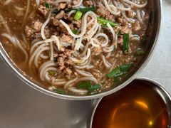 -正宗杨记普洱酸醋米线(总店)