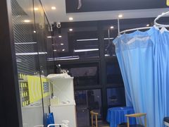 -脊地脊柱·运动康复·体态(汇海店)