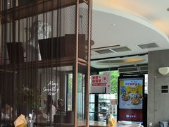 -必胜客(威高广场店)